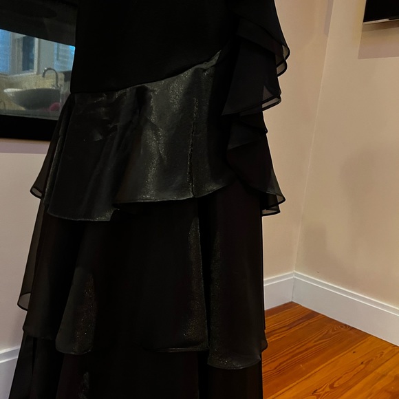 Aidan mattox formal dress - Picture 4 of 10